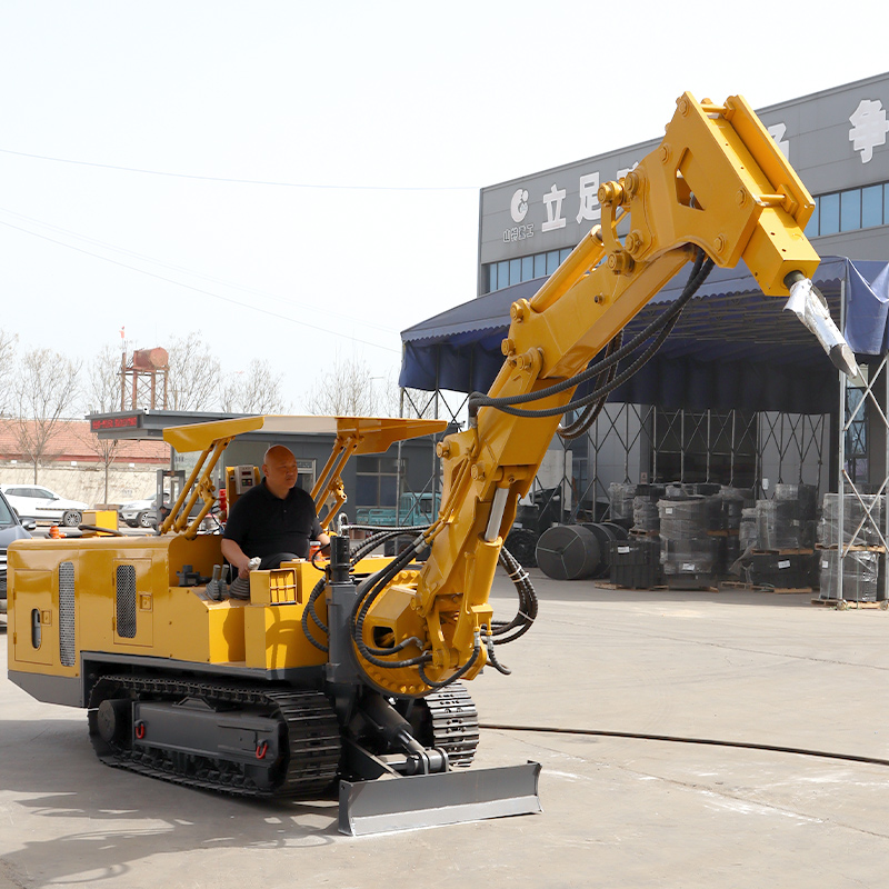 آلة كسارة الصخور